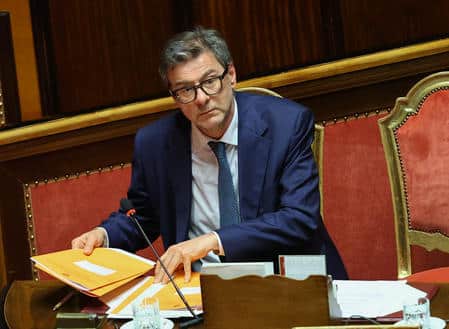 Mps, Giorgetti: «Orgogliosi del risultato». Replica al Fmi su accise e crescita