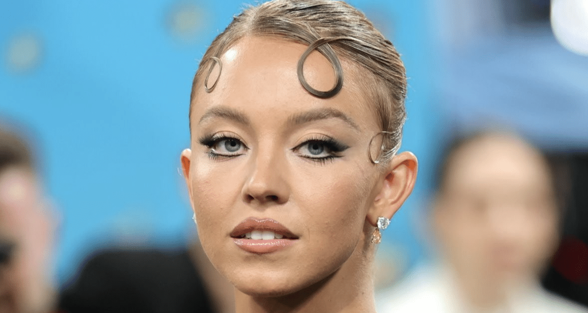 Sydney Sweeney, possibile svolta per James Bond: l’ipotesi di una 007 al femminile