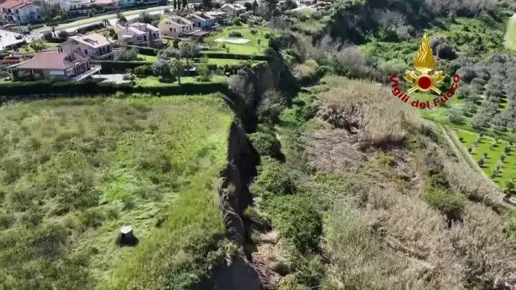 Frana in Molise, Meloni: «Interverremo subito» ma servono mesi per il ripristino